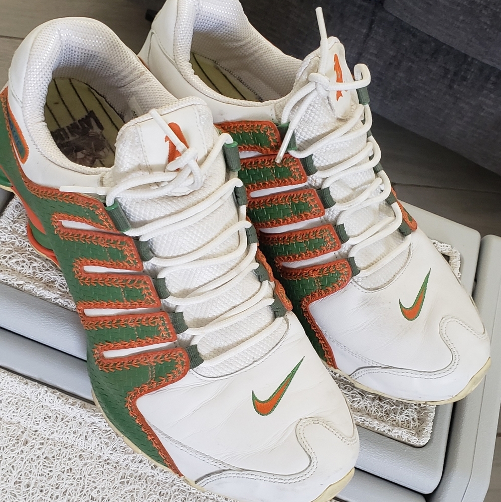 Oakland A's Nike shoes